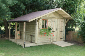 Les avantages de la construction ossature bois pour les abris de jardin